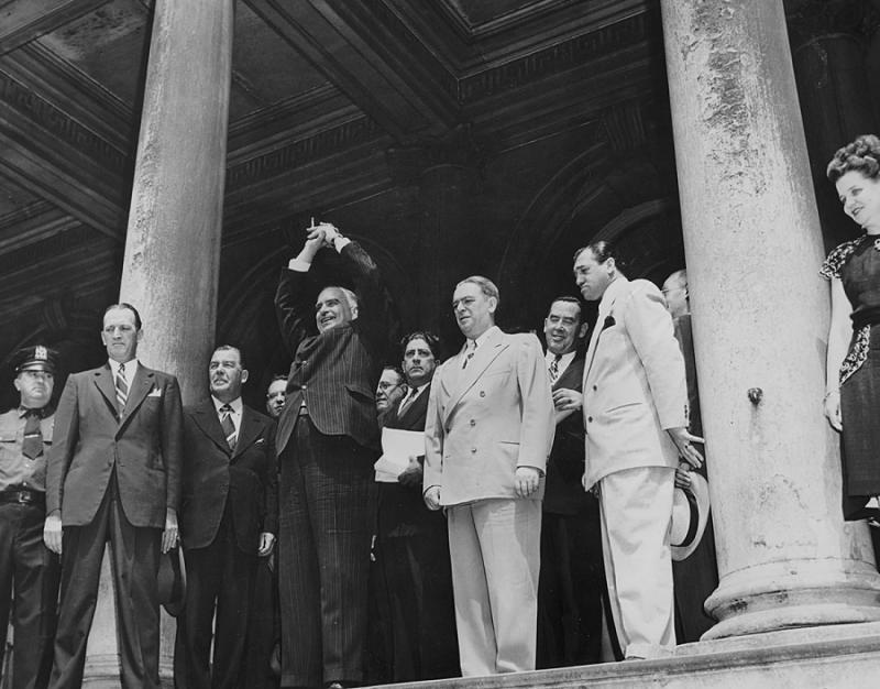 Nombrado Gobernador de Puerto Rico en 1946